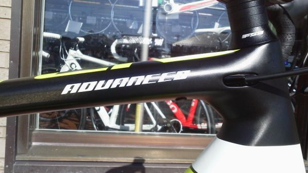 GIANT TCR ADVANCED 1 KOMサムネイル