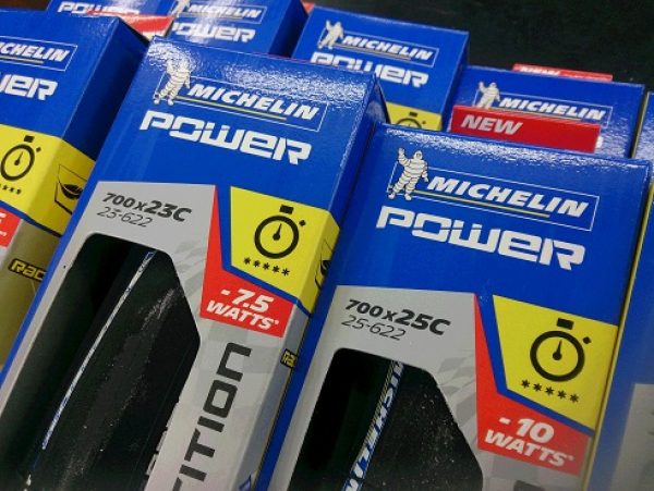 MICHELIN POWER COMP 入荷！サムネイル