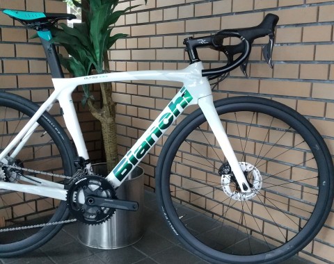 Bianchi Oltre XR3 R8170 12sサムネイル