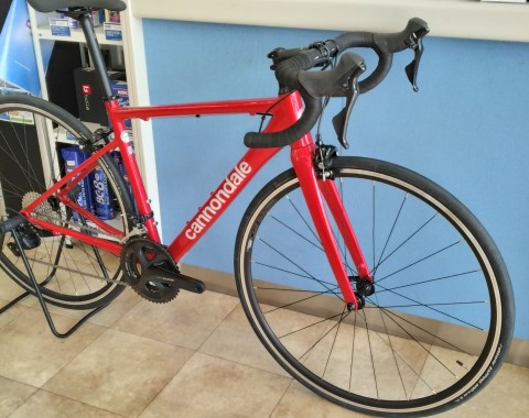 cannondale CAAD Optimo1サムネイル